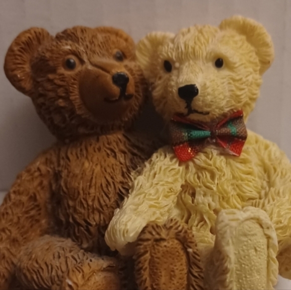 4/$30 Teddy Bears Figurine - Picture 5 of 6